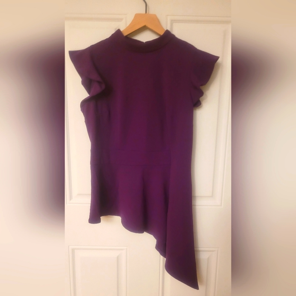 New York And Company/7th Avenue/Purple Flutter Sleeve Asymmetric Hem/Size Medium
